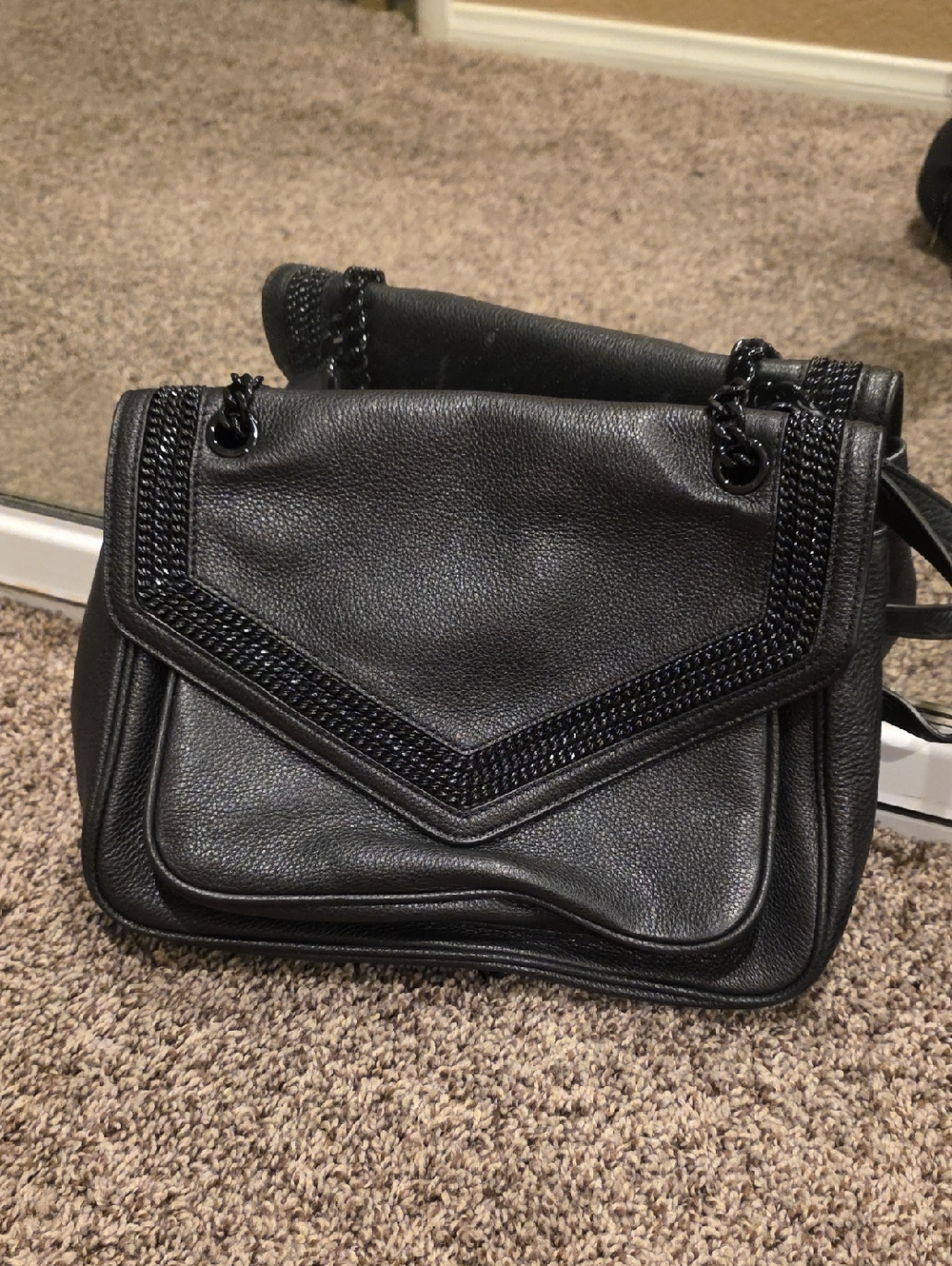DKNY SPECIAL COLLECTION Black Chain-Handle Women's Crossbody Bag